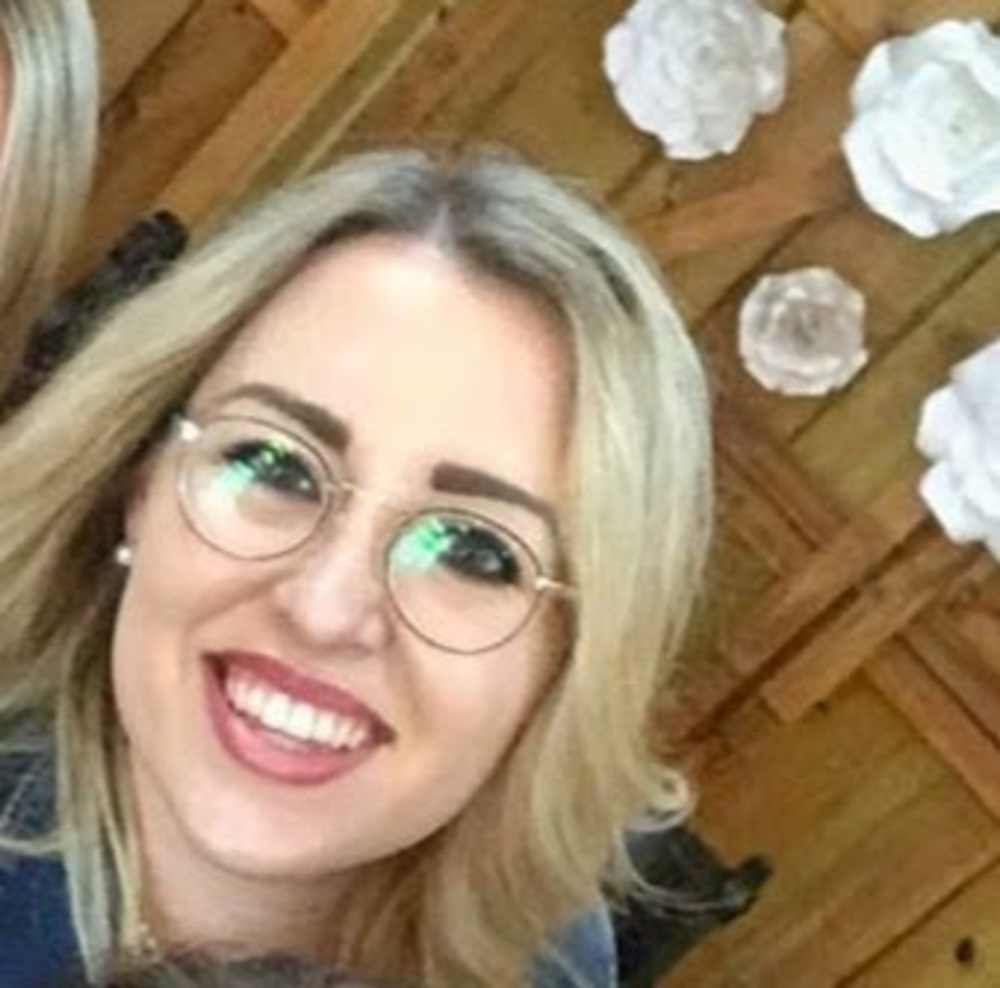 Meet your Posher, Ashley